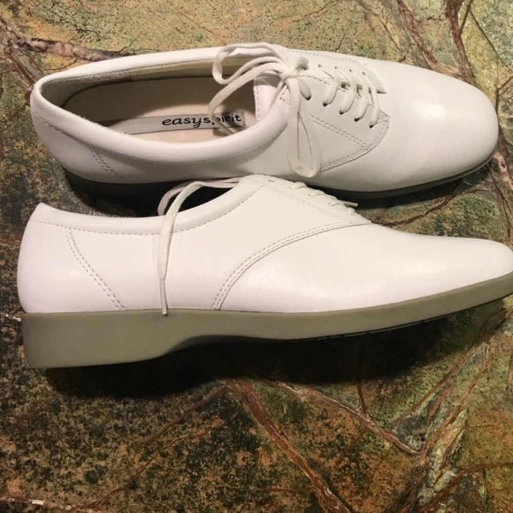Easy Spirit white leather shoes - Picture 2 of 6